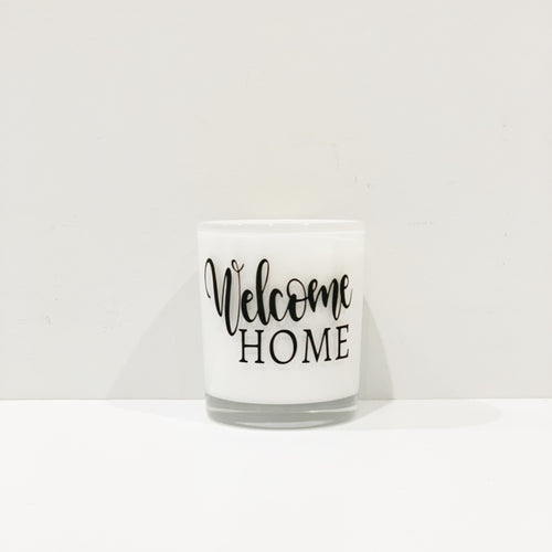 ‘Welcome home’ candle